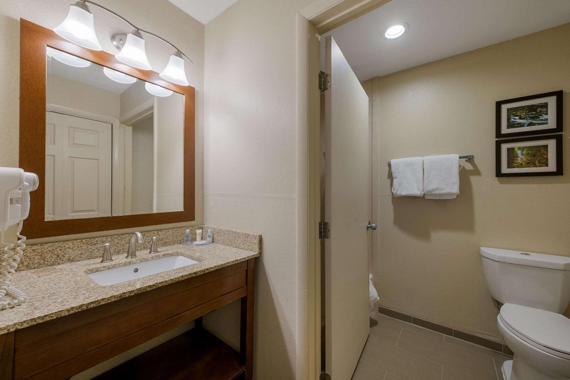 Comfort Inn Fayetteville I-95 Bagian luar foto