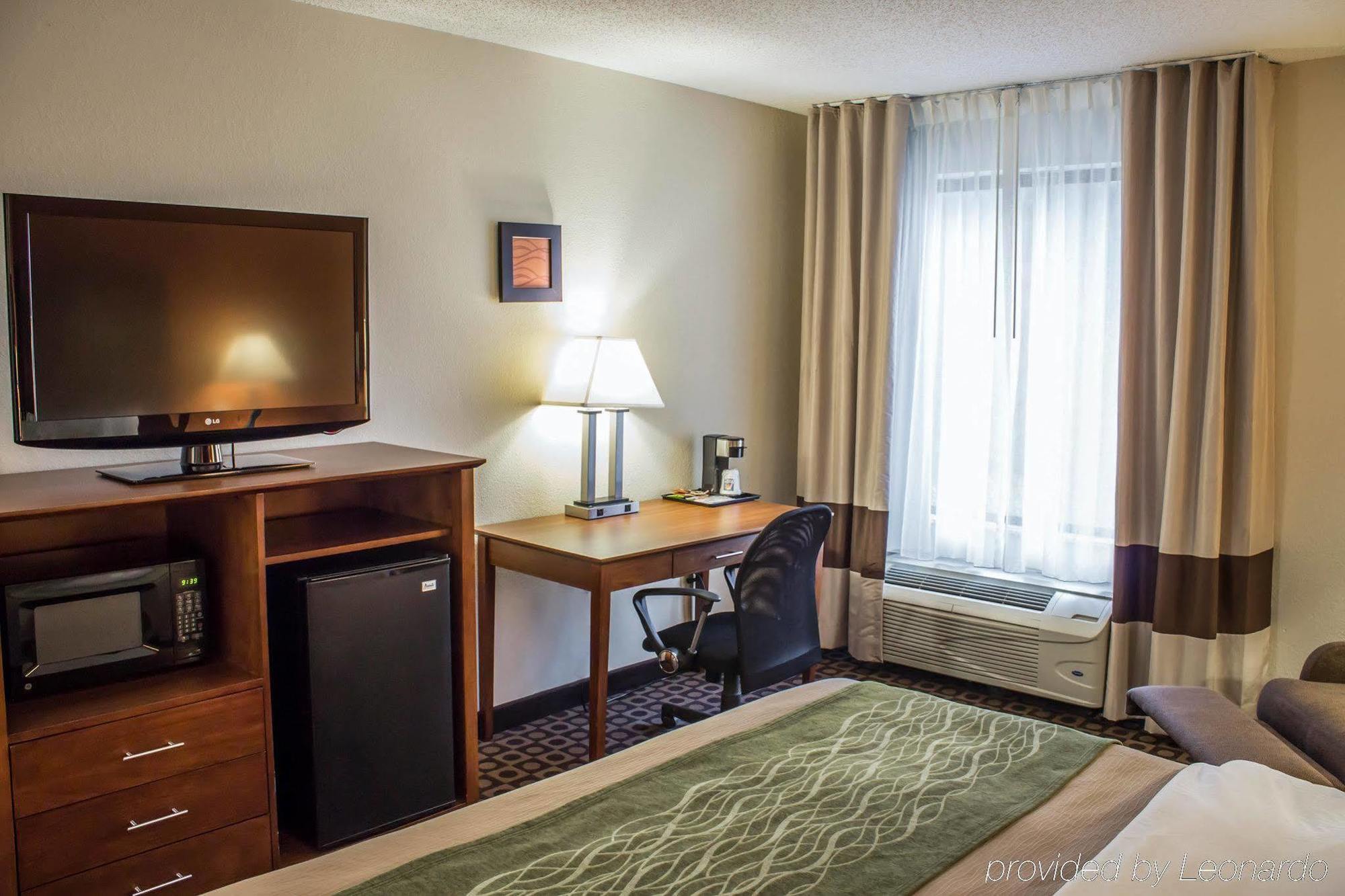 Comfort Inn Fayetteville I-95 Bagian luar foto