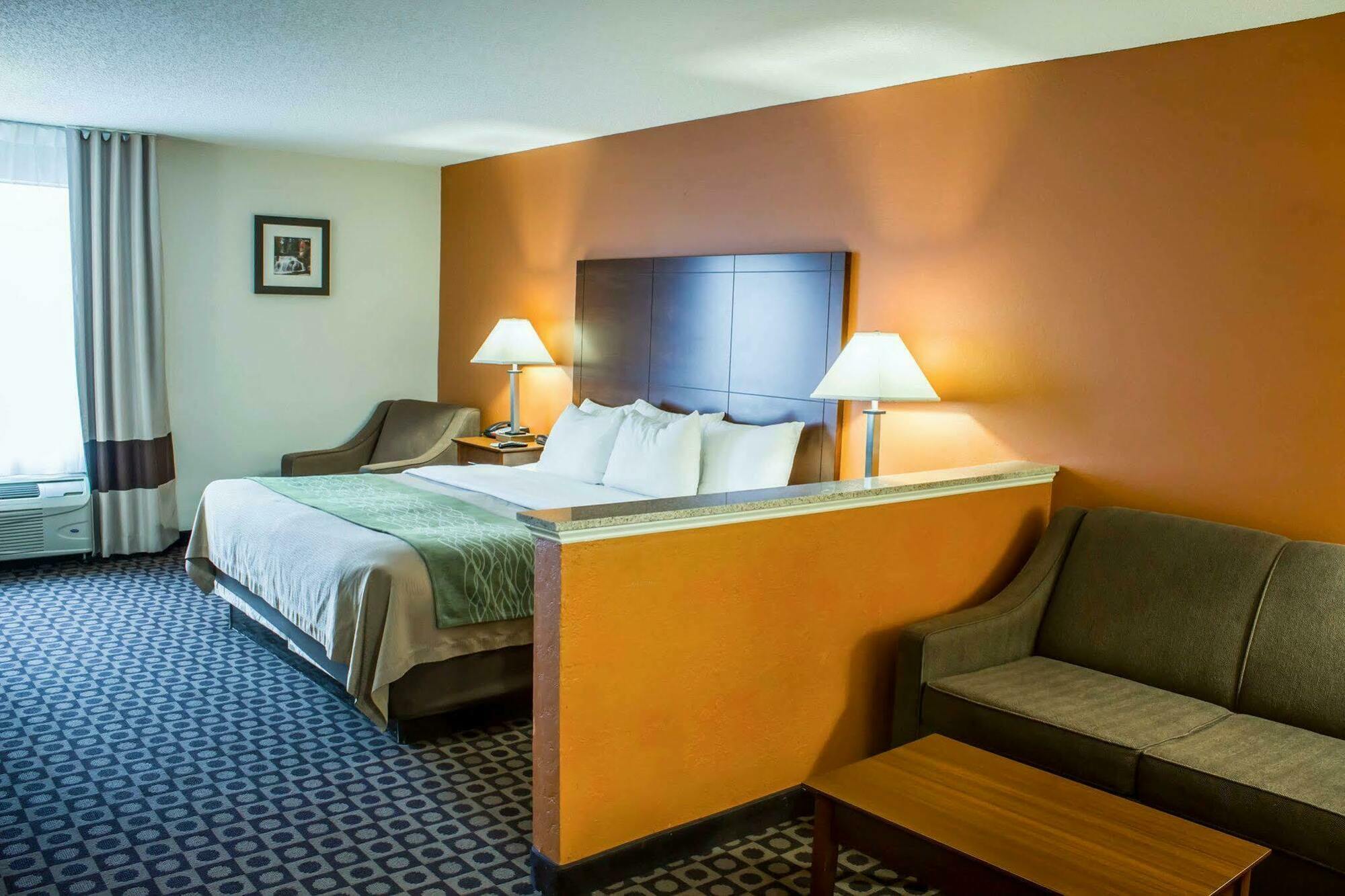 Comfort Inn Fayetteville I-95 Bagian luar foto